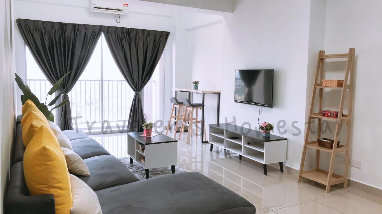 Traveler'S Homestay 旅人窝@ The Venus Sitiawan Kampong Lumut Kiri Eksteriør billede