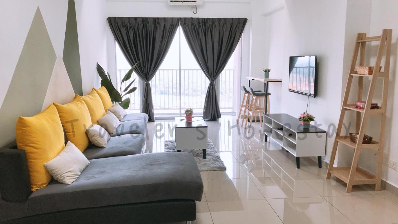 Traveler'S Homestay 旅人窝@ The Venus Sitiawan Kampong Lumut Kiri Eksteriør billede