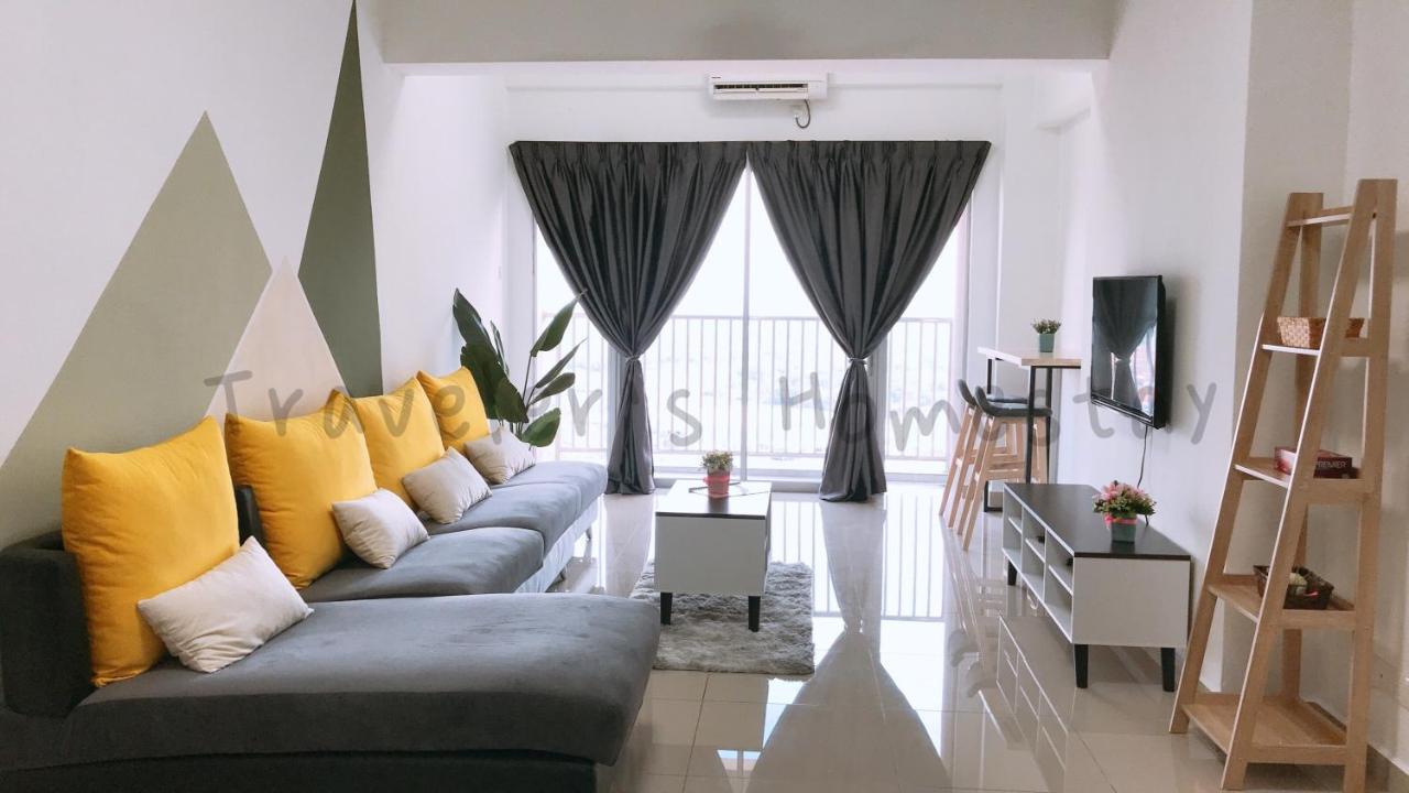 Traveler'S Homestay 旅人窝@ The Venus Sitiawan Kampong Lumut Kiri Eksteriør billede