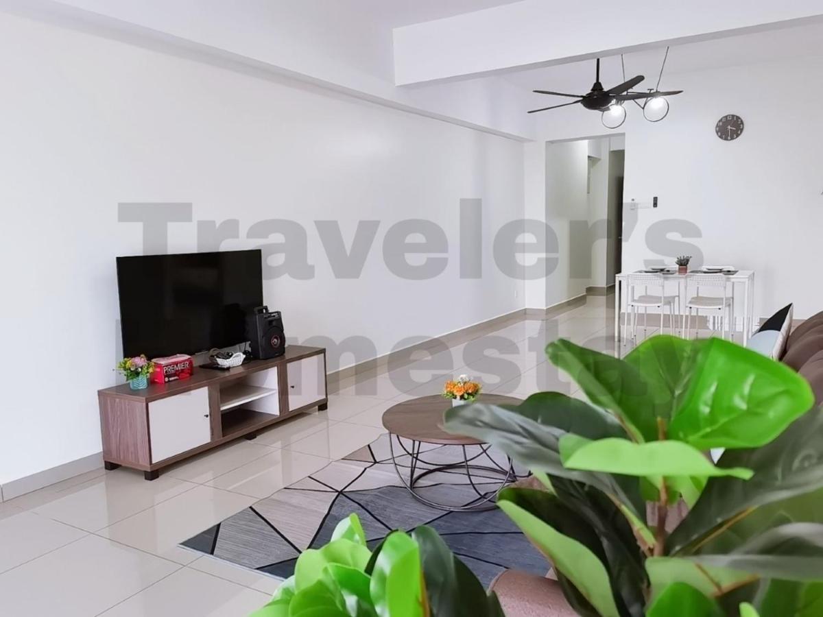 Traveler'S Homestay 旅人窝@ The Venus Sitiawan Kampong Lumut Kiri Eksteriør billede