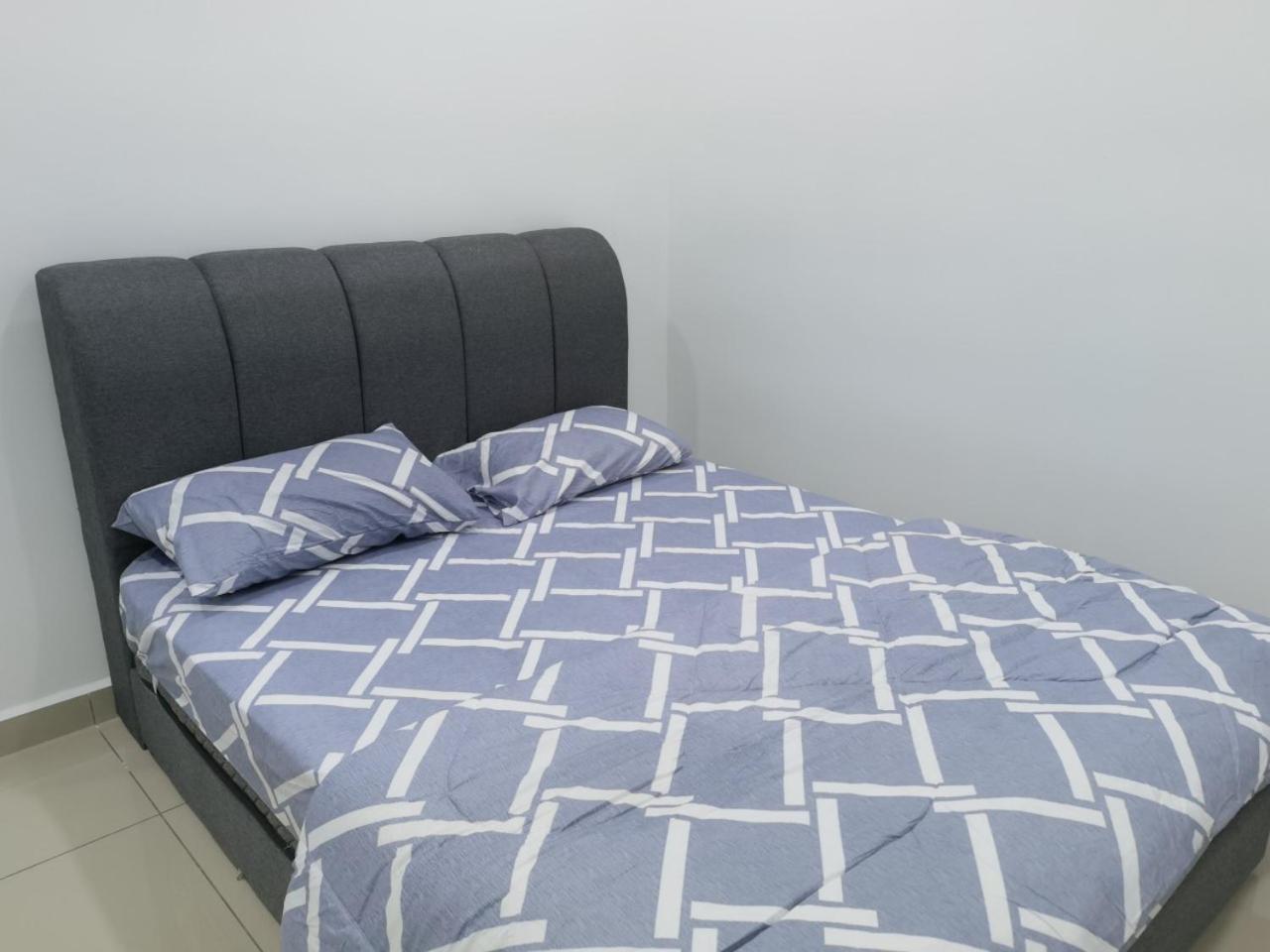 Traveler'S Homestay 旅人窝@ The Venus Sitiawan Kampong Lumut Kiri Eksteriør billede