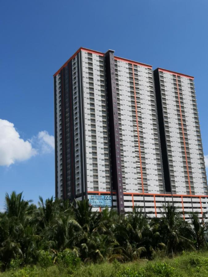 Traveler'S Homestay 旅人窝@ The Venus Sitiawan Kampong Lumut Kiri Eksteriør billede