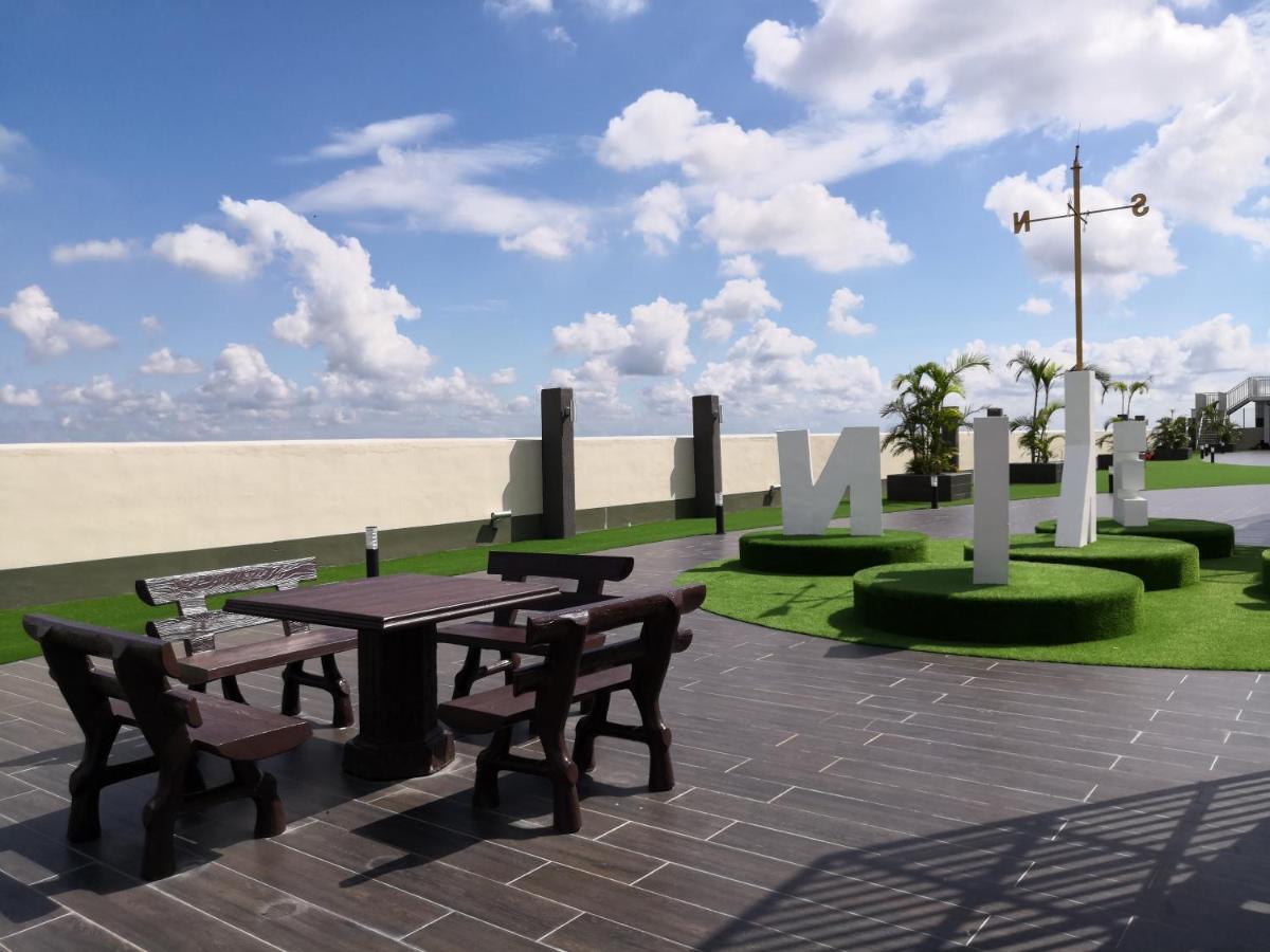 Traveler'S Homestay 旅人窝@ The Venus Sitiawan Kampong Lumut Kiri Eksteriør billede